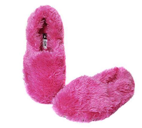 15+ Best Winter Fuzzy Slippers For Girls & Women 2018 – Modern Fashion Blog