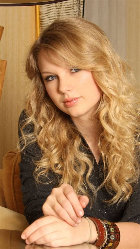 1920x1080px, 1080P Free download | Young Taylor Swift, pretty, singer, taylor swift girl at home ...