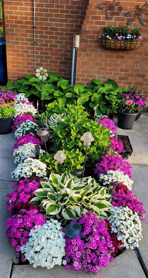 21 Awesome Garden Ideas For Small Flowers | Front yard garden design ...