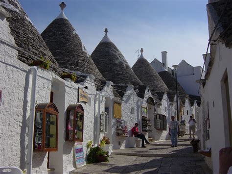 Alberobello History, Facts, Picture & Location