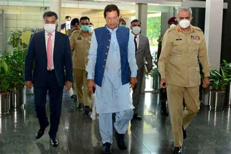 PM and COAS visit ISI Headquarters in Islamabad - Pakistan - Dunya News