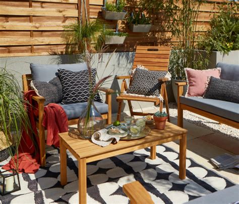 B&Q garden furniture has 20% off – relax outside in style for less ...