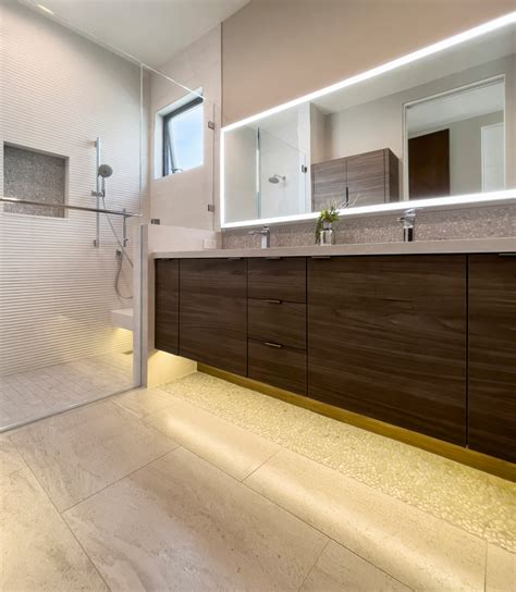 Minimalist Bathroom - Modern - Bathroom - Los Angeles - by ...