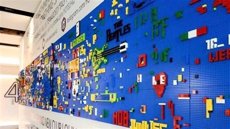 New York hotel guests build a wall of LEGO - | Lego wall, Interactive ...