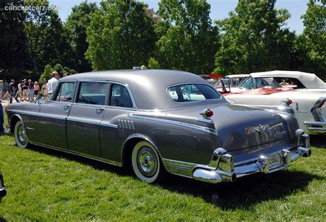 1956 Chrysler Crown Imperial - Information and photos - MOMENTcar