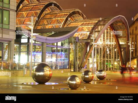 Sheffield winter garden night hi-res stock photography and images - Alamy