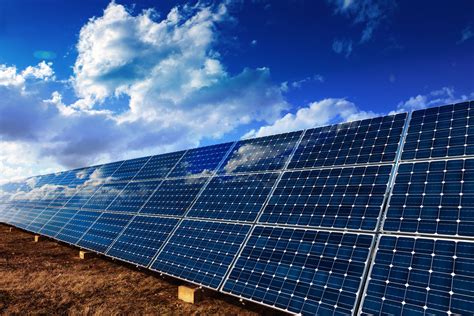 CFE acepta comprar energía de usuarios de paneles solares