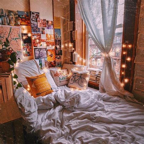 adventure awaits 🤠 ⠀⠀⠀⠀⠀⠀⠀⠀⠀ @iammissmistake 📸 | Room inspiration bedroom, Aesthetic bedroom ...