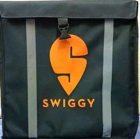 Hot Shot Printed Swiggy Food Delivery Bag at Rs 410/bag in Hyderabad | ID: 23078124833