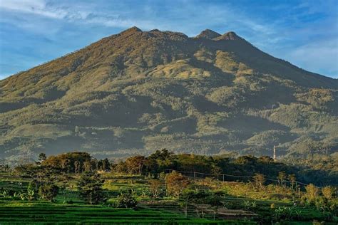 Catper Pendakian Gunung Lawu via Cemoro Sewu dari Jakarta - Triptofun