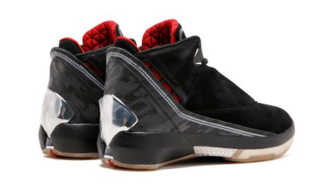 Air Jordan 22 Black Varsity Red 315299-001 Release Date - SBD