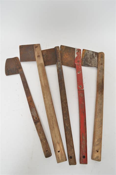 Vintage Tobacco Harvesting Tools | EBTH