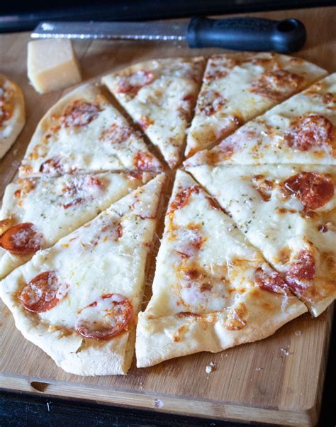 Sourdough Pizza Crust | Recipe | Sourdough pizza crust, Sourdough pizza, Sourdough pizza dough