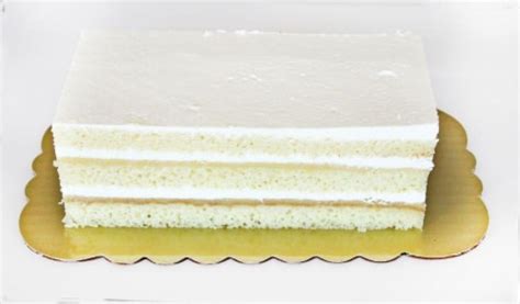 Bakery Lemons & Cream Cake, 28 oz - Kroger