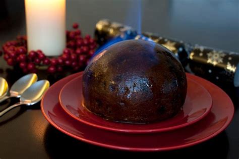 Photo of Flaming Christmas pudding | Free christmas images