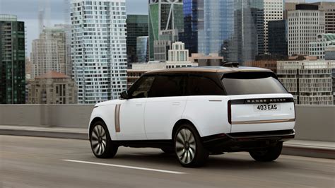 Range Rover SV Serenity P530 LWB 2023 5K 2 Wallpaper | HD Car Wallpapers #21728