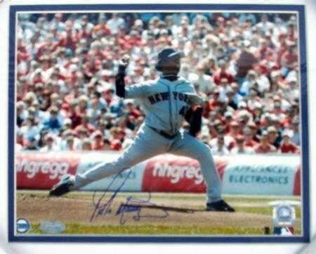 Pedro Martinez autographed 8x10 photo (New York Mets)