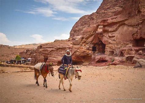 Useful Things to Know When Traveling to Jordan - Travel Advice