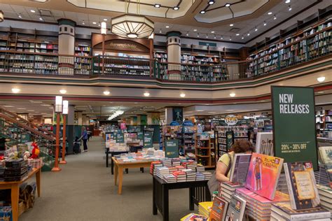 Barnes & Noble on newsstands, products, and why magazines are the perfect addition to the ...