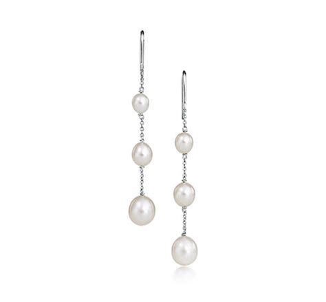 Elsa Peretti® Pearls by the Yard™ chain earrings in sterling silver. | Tiffany and co earrings ...