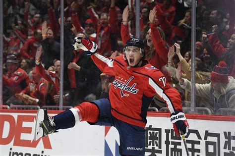 T.J. Oshie scores twice, Capitals beat Bruins -- again