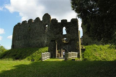 Restormel Castle (Cornwall) | UK Coast Guide