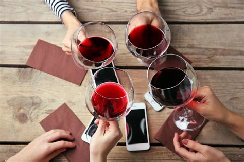 Red Wine Types, Explained: Differences Between Major Red Wines - Thrillist