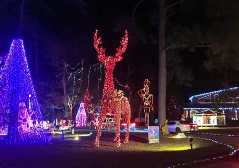 Spectacular Neighborhood Holiday Lights and Christmas Lights in Houston | Holiday lights display ...