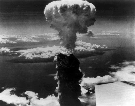 Hiroshima and Nagasaki 70th anniversary: Facts, aftermath and damage of the first nuclear bombs ...