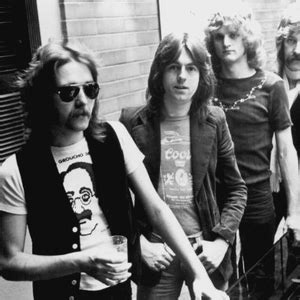 Foghat - Free album,track listening, free music video and ringtone download