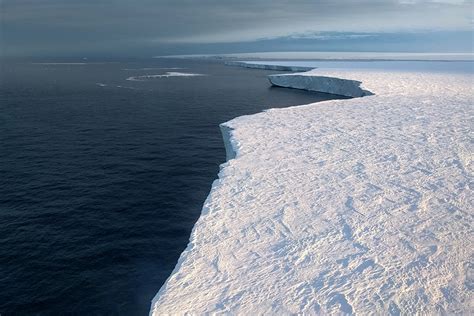 Global Warming Is Changing the Winds Off Antarctica, Driving Ice Melt ...