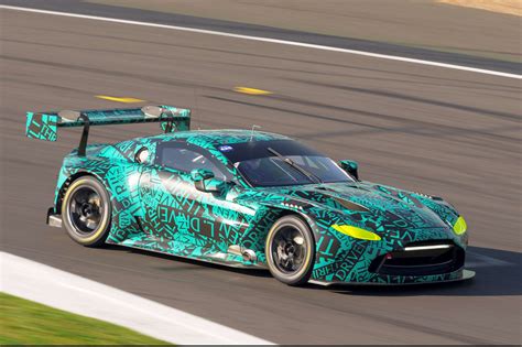 Aston Martin Vantage GT3 spied testing at Silverstone | GRR