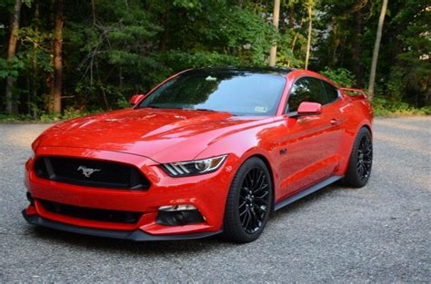 Race Red 2016 Ford Mustang