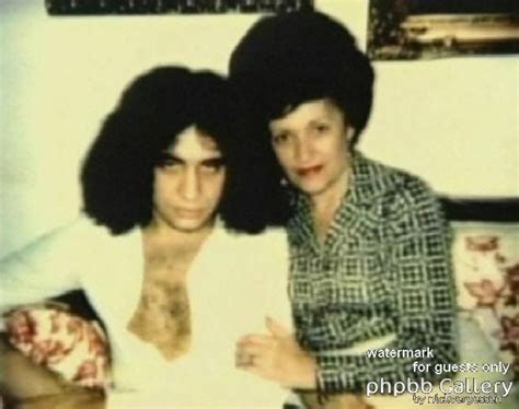 Gene and his mom | Gene simmons, Gene simmons kiss, Kiss photo