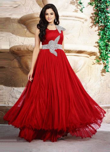 Ladies gaun dress