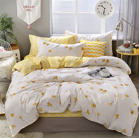 Flower print bedding | Bettwäsche, Bettwäsche set, Zuhause