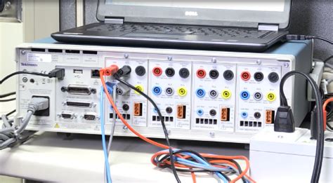 Energy Consumption Measurement on an Open Refrigerator | Tektronix