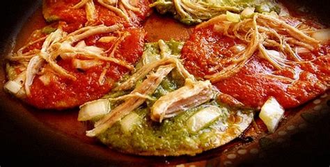 Memelas con salsa roja (Receta y preparación)