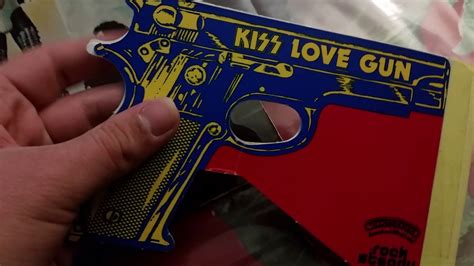 KISS Love Gun Vinyl Unboxing - YouTube