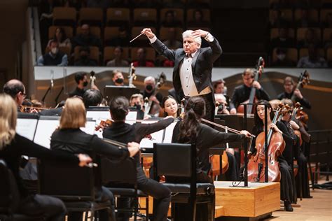 ‘I always knew I loved it’: Peter Oundjian, the Colorado Symphony’s ...