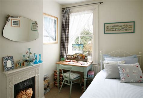 Victorian cottage decorated with vintage finds - Period Living ...