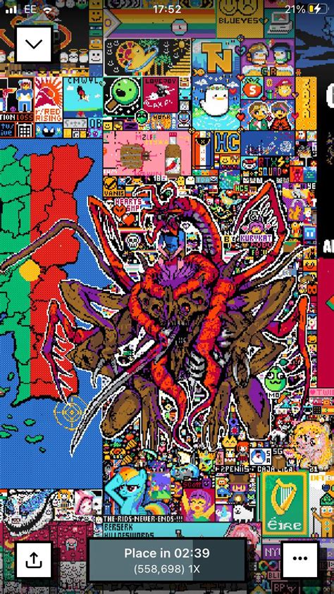 What is this? It’s cool af. : r/place