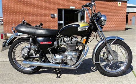 TRIUMPH TRIDENT T150V (1973-1974) Specs, Performance & Photos ...