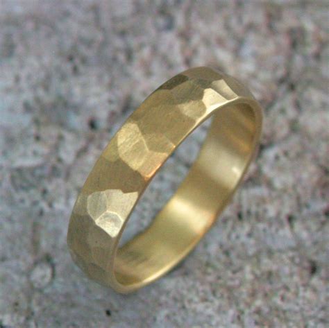 Hammered Gold Wedding Band Perfect Hammered 5mm Band Solid 14K Gold Men ...