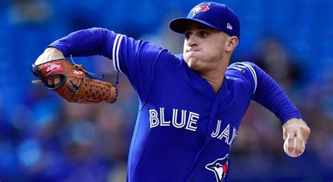 MLB Notebook: Former Blue Jays pitching prospect signs with the Cubs ...