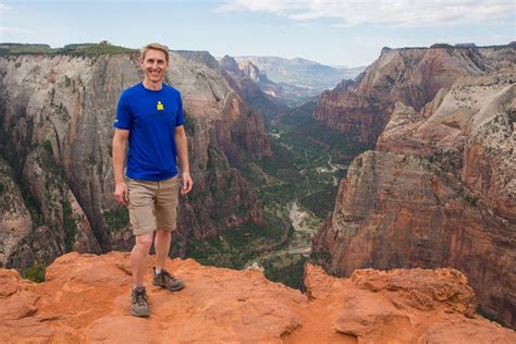 Hiking to Observation Point in Zion National Park | Earth Trekkers