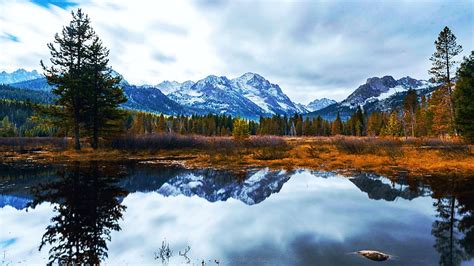 Autumn in the Sawtooth Mountains, Idaho, fall, landscape, trees, colors, water, usa, lake ...