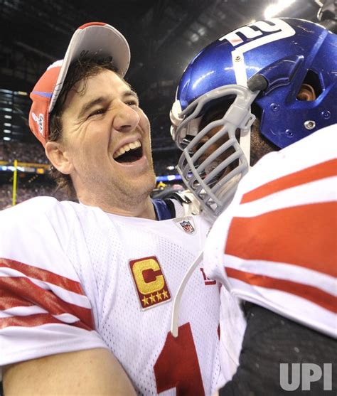 Photo: Giants Manning Celebrates Victory During Super Bowl XLVI in Indianapolis - SBP20120205355 ...