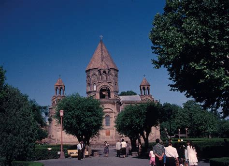 Etchmiadzin Cathedral - Church in Armenia - Thousand Wonders