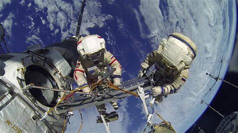 Inside the ISS Photos - ISS: 24/7 On A Space Station - National ...